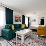 Lubina Apartments